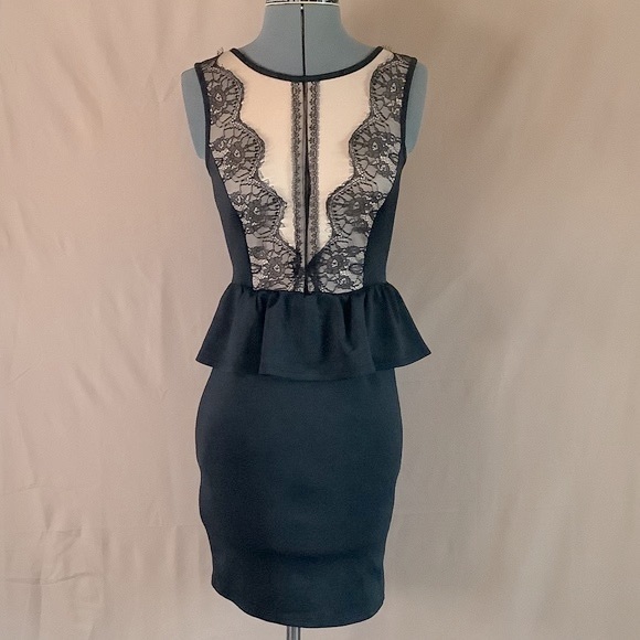 Malloy Womens Black Cream Lace Peplum Sleeveless Mini Dress S